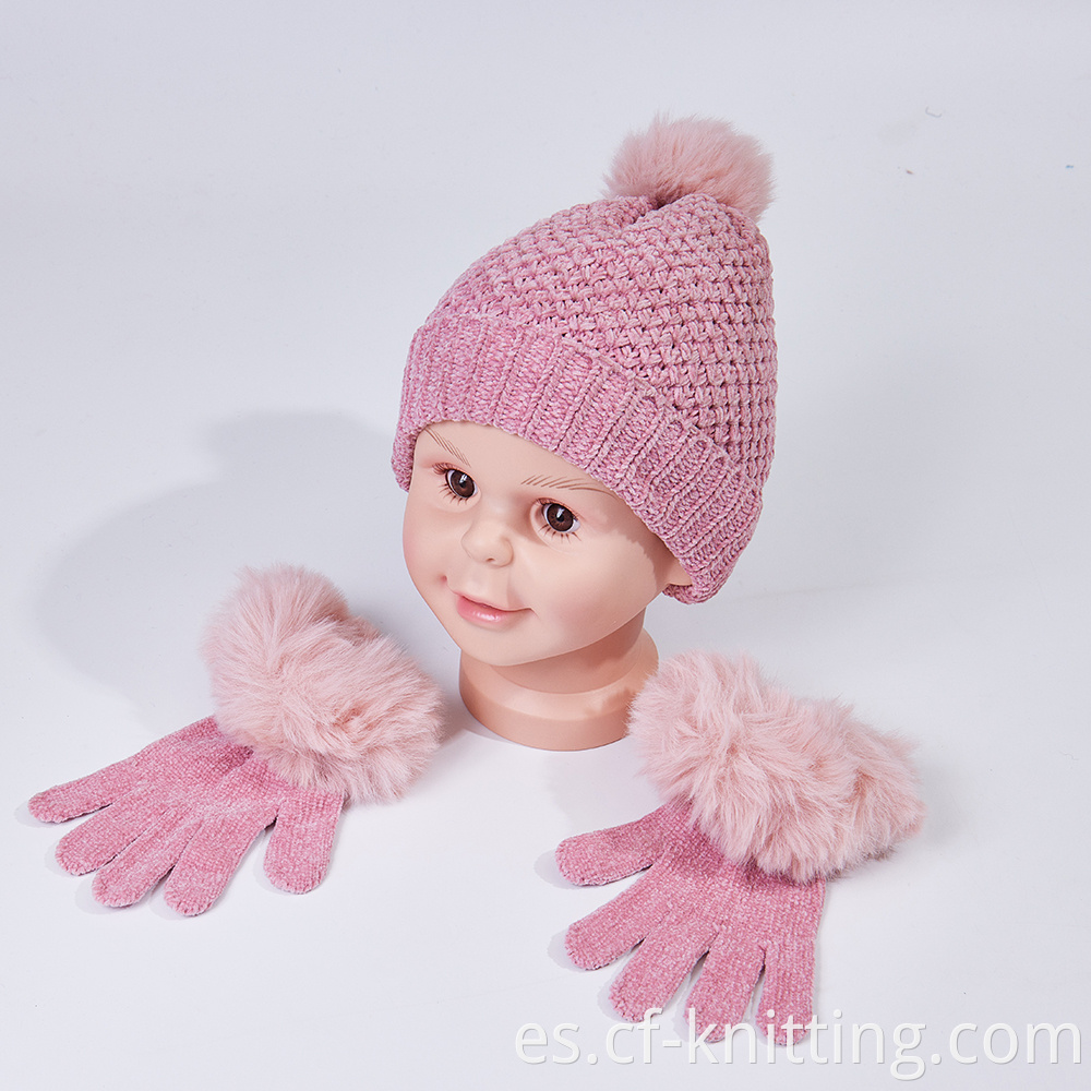 Cf T 0002 Knitted Hat And Gloves 6
